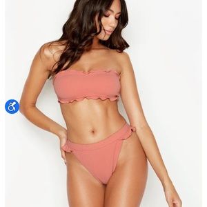 NWT Dippin Daisys r-isk brand bikini